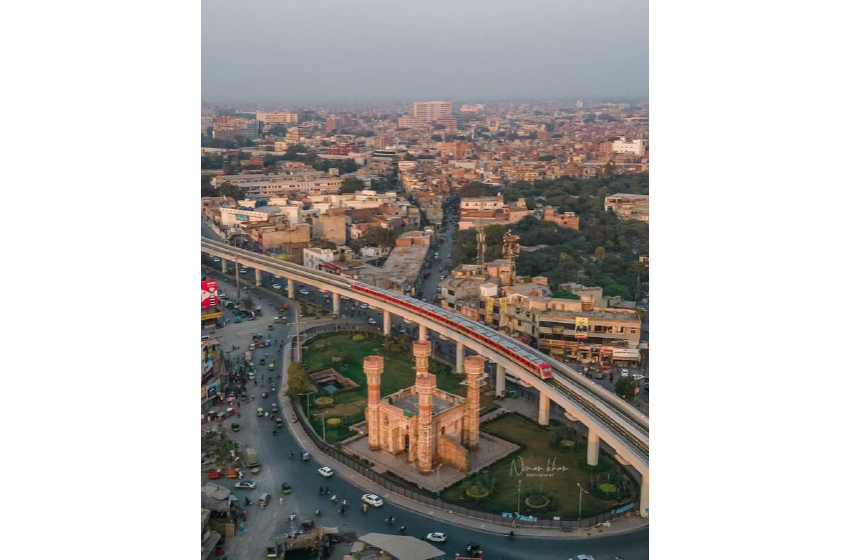 لاہور میں امارت کے نظام کا قیام اور اس کا استحکام